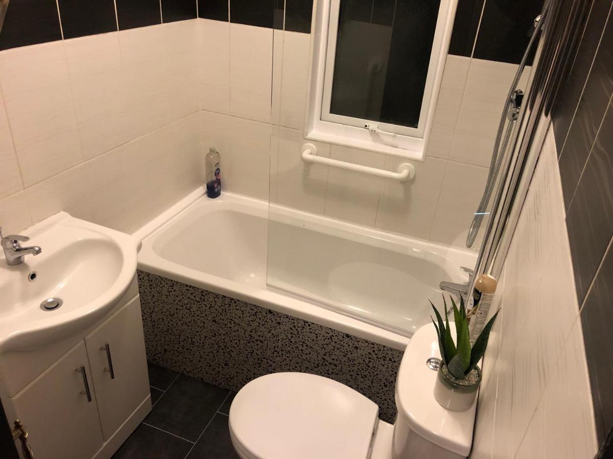 Handsworth Home - 2 Bedroomed Sheffield Exterior photo